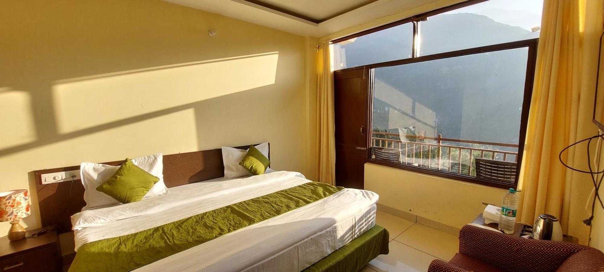Mountain Heaven Mcleodganj Hotel Дхарамсала Екстериор снимка
