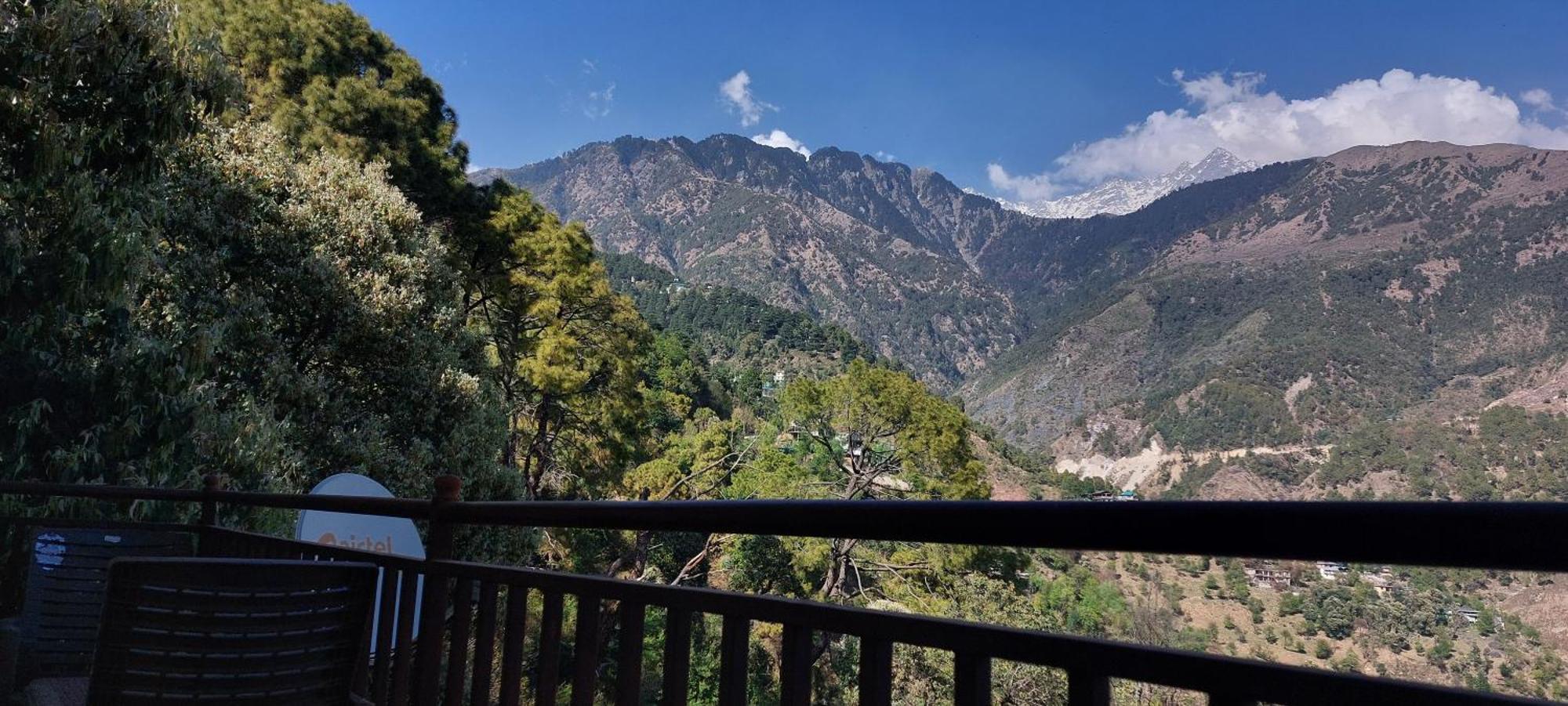 Mountain Heaven Mcleodganj Hotel Дхарамсала Екстериор снимка
